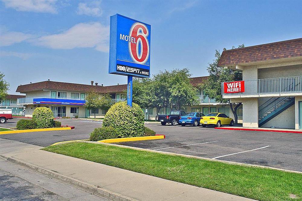 Motel 6-Denver, Co - Airport Екстериор снимка