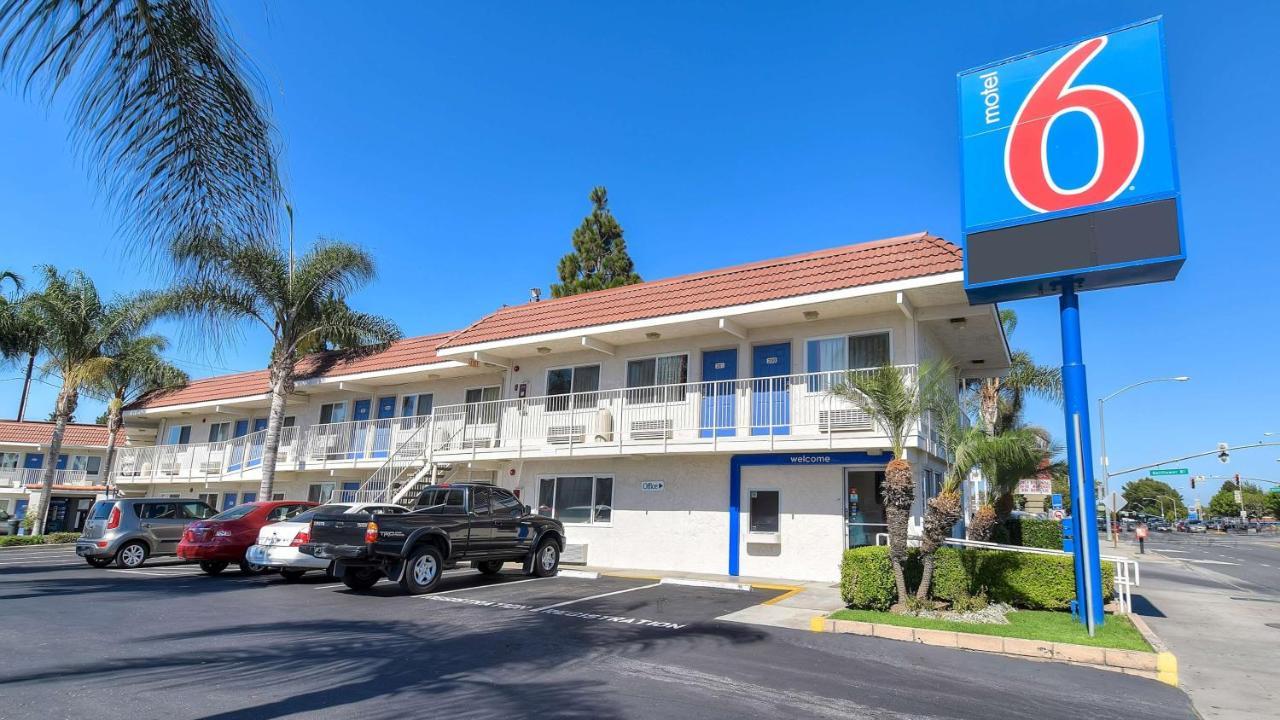 Motel 6-Denver, Co - Airport Екстериор снимка